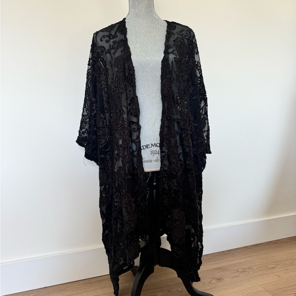 BNWT She + Sky Black Lace Cape
